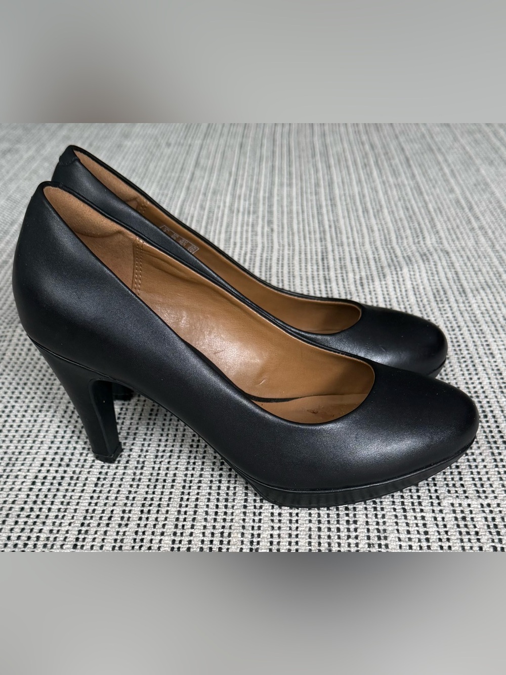 Clark’s Brier Dolly Black Leather Platform Pump Heels-Size 5.5 M